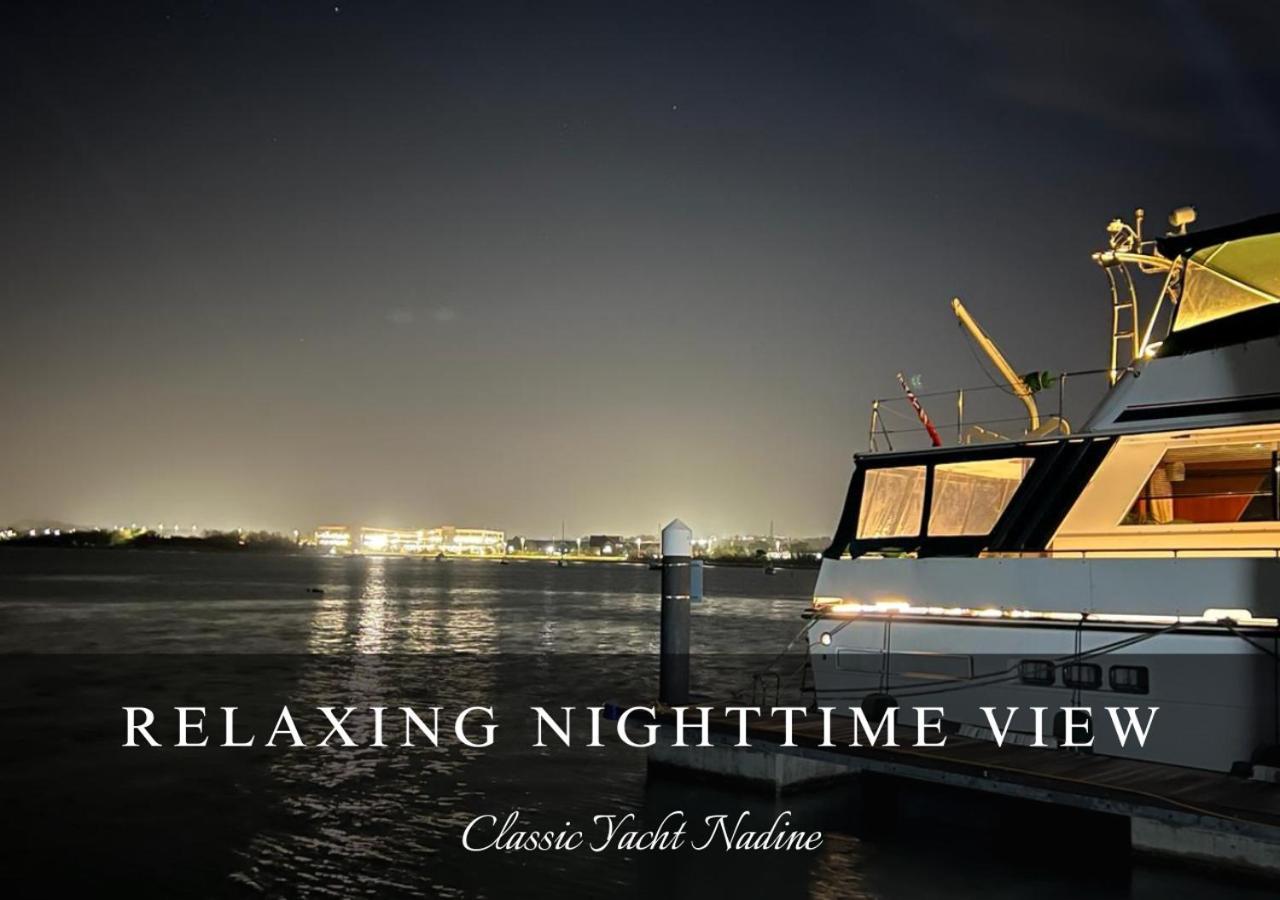 Classic Yacht Nadine In Poole Harbour, Dorset, With A Hot Tub Jacuzzi Eksteriør billede