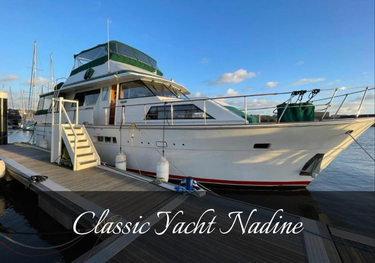 Classic Yacht Nadine In Poole Harbour, Dorset, With A Hot Tub Jacuzzi Eksteriør billede